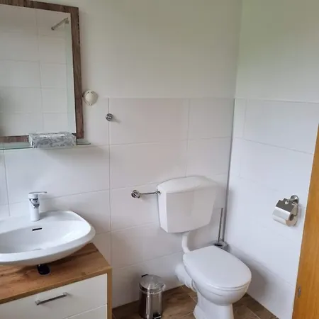 Guest house Gaestehaus Schoenstein Gilserberg