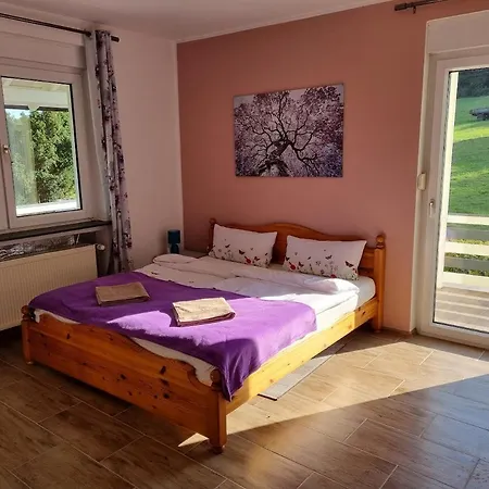 Gaestehaus Schoenstein Gilserberg