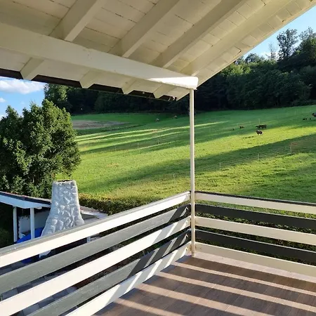 Gaestehaus Schoenstein 게스트하우스