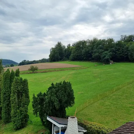 게스트하우스 Gaestehaus Schoenstein