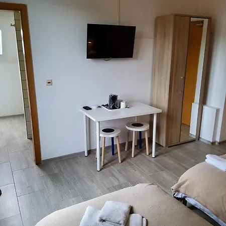 Gaestehaus Schoenstein Guest house