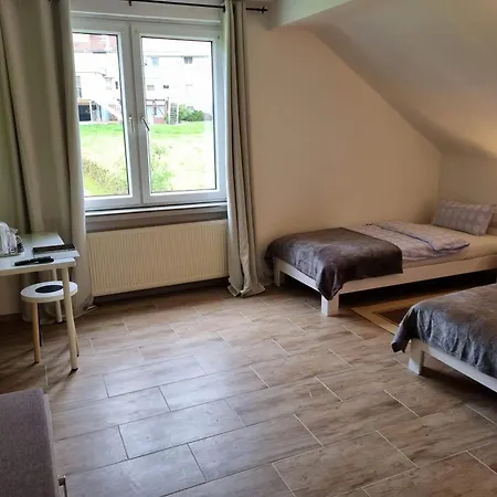Guest house Gaestehaus Schoenstein Gilserberg