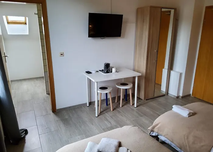 Gaestehaus Schoenstein Guest house